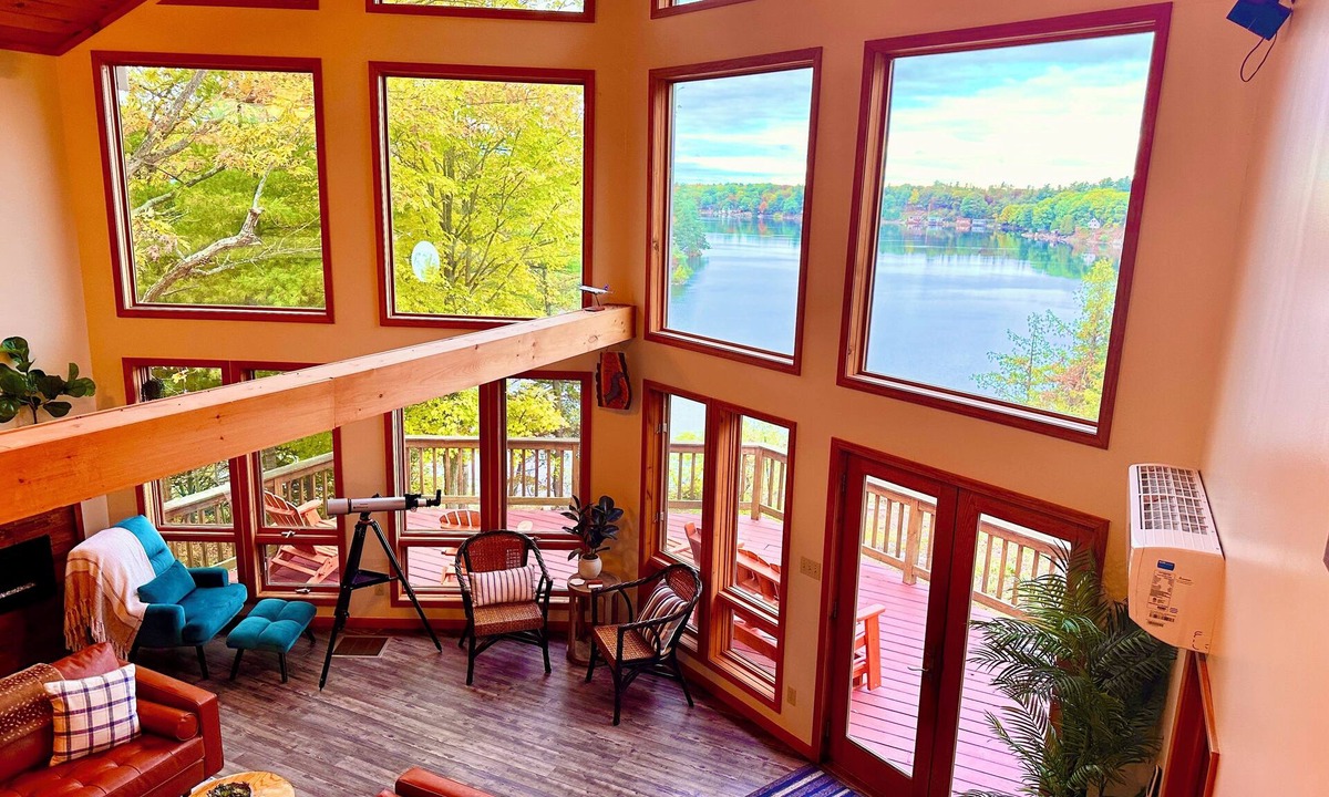 Town of Macomb Cabin | Pleasant Lake Cabin