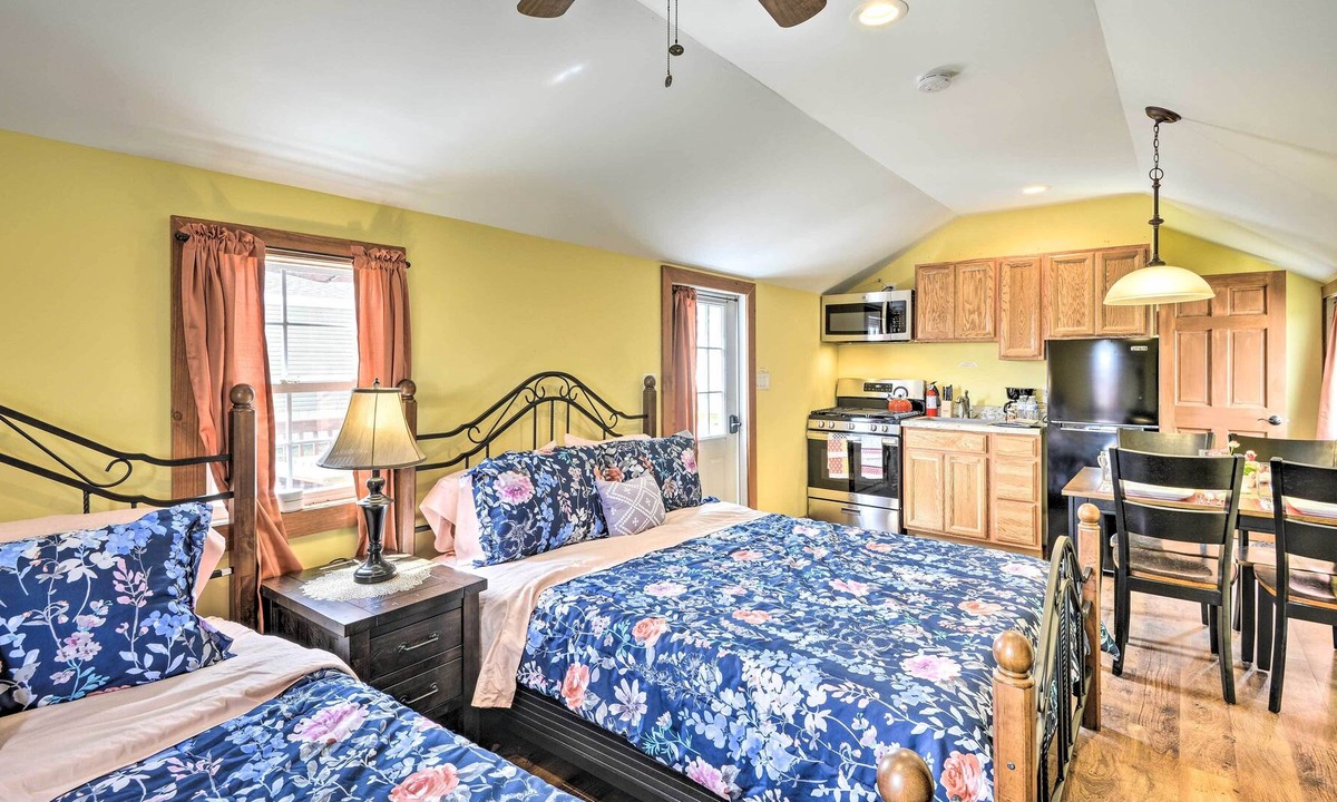 Pleasant Mount Apartment | Pleasant Mount Studio w/ Pool Access, Near Skiing!