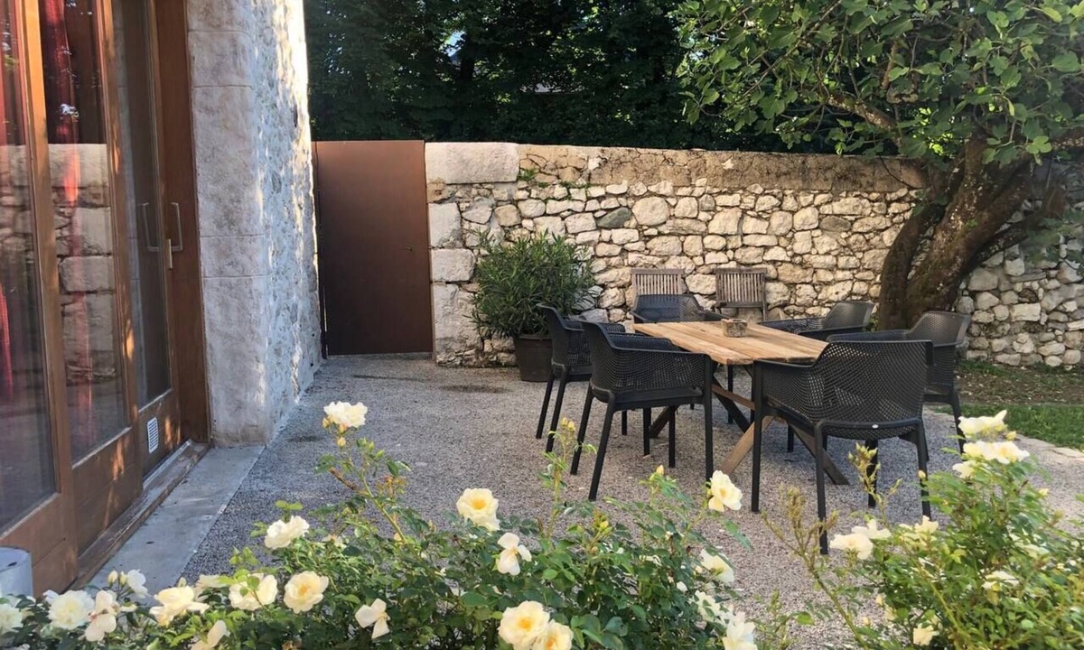 Le Bourget-du-Lac House | Pleasant, quiet accommodation close to a waterfall