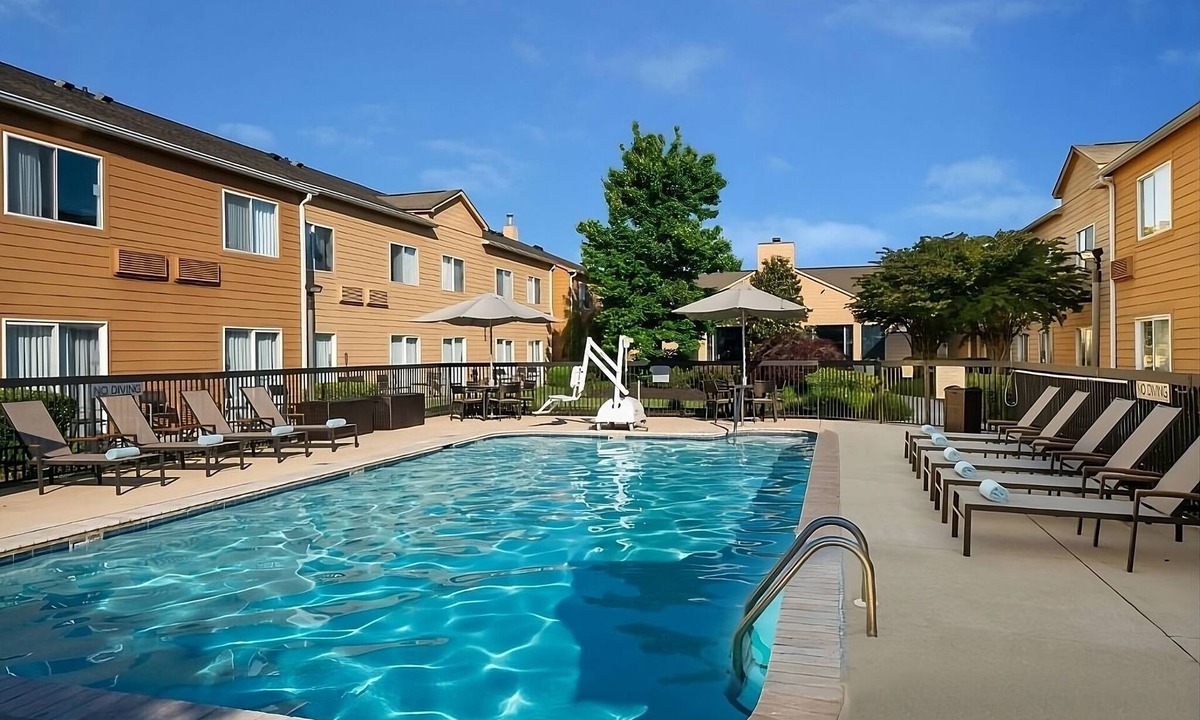 Twin Brook Hotel | Pleasant Stay, Convenient Location! 4 Convenient Units, Pets Are Welcome!