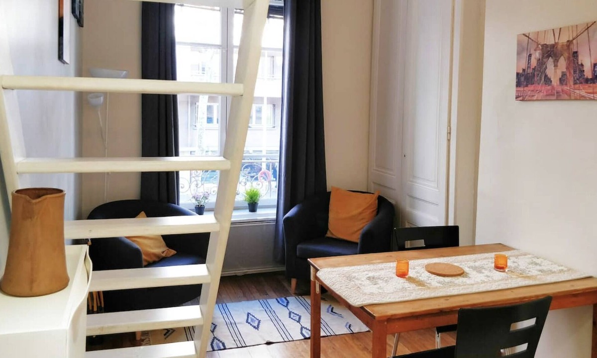 Part Dieu - Bir Hakeim House | Pleasant studio near metro, 2 stars