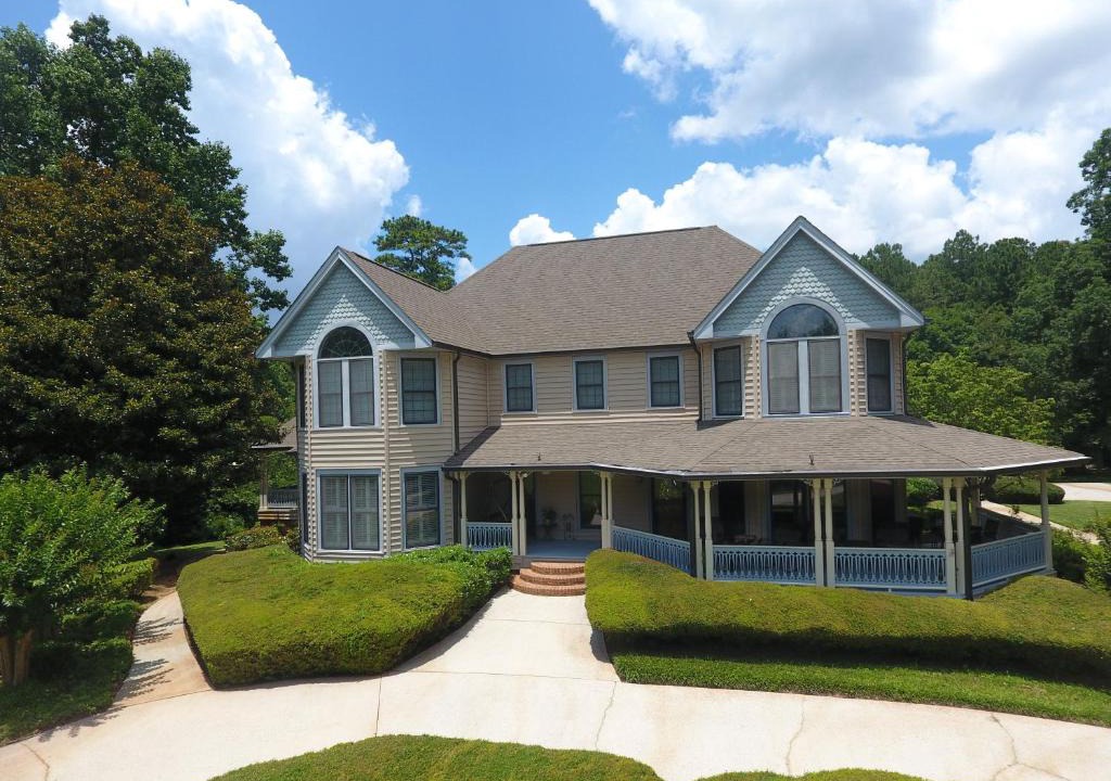 Fayetteville Bed & Breakfast | Pleasanton Courtyard Bed and Breakfast