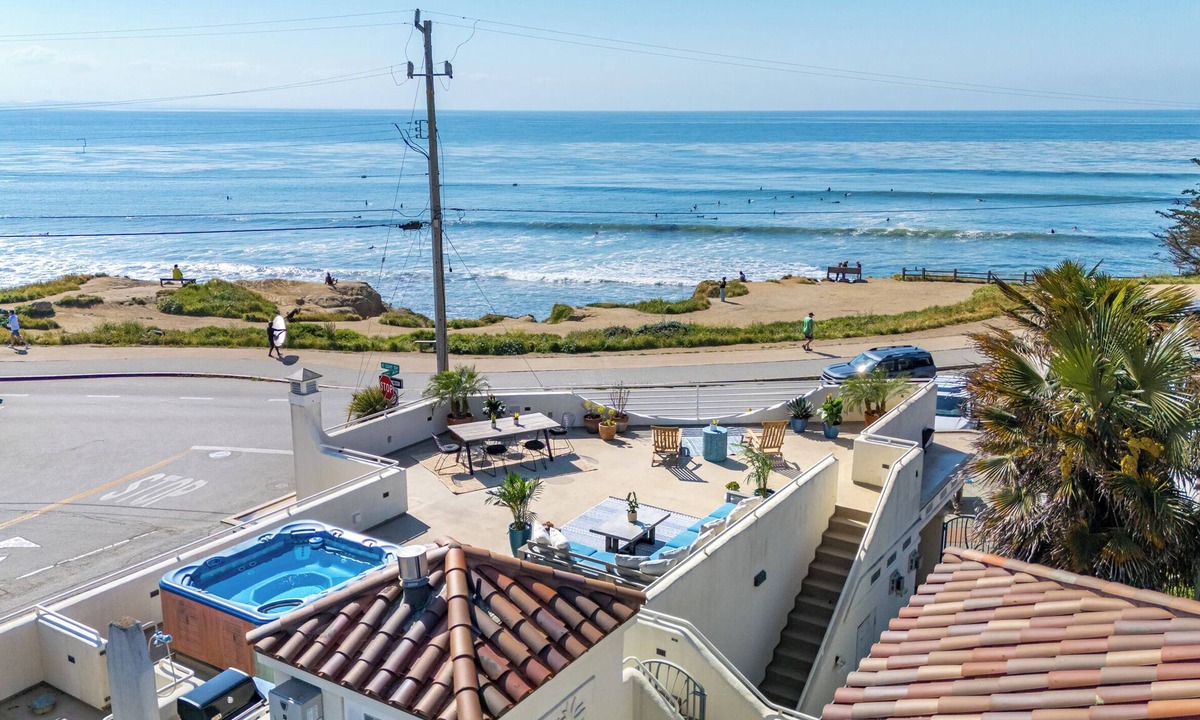 Opal Cliffs House | Pleasure Point Dream Home