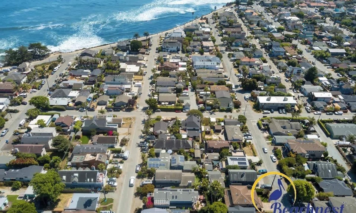 Opal Cliffs House | Pleasure Point Retreat