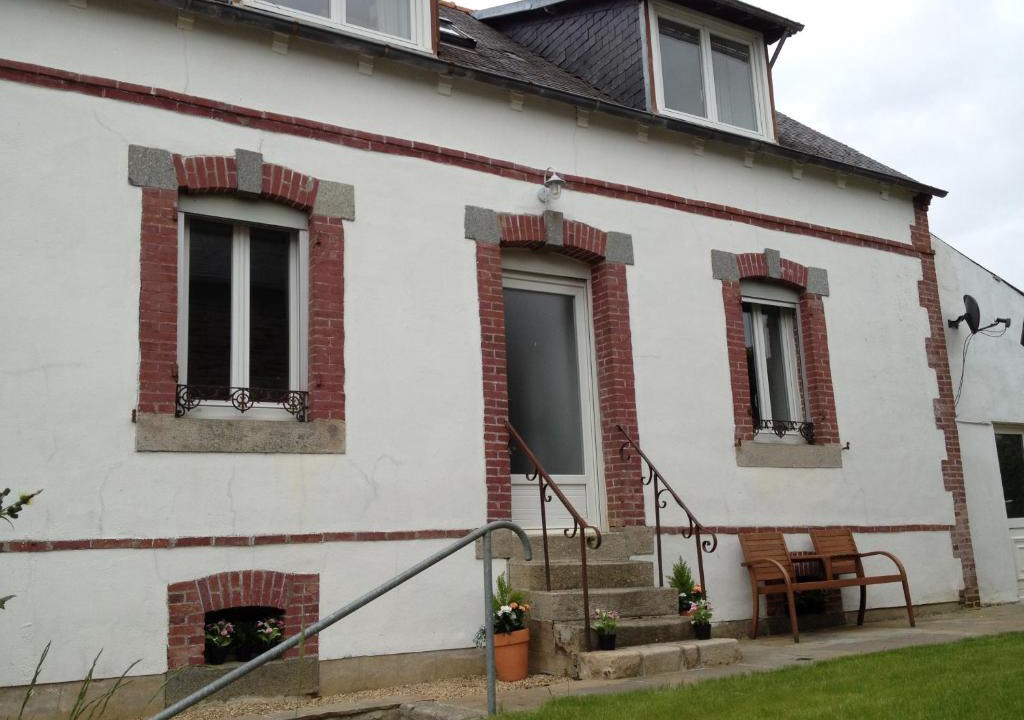 Ploumilliau House | Ploumilliau House