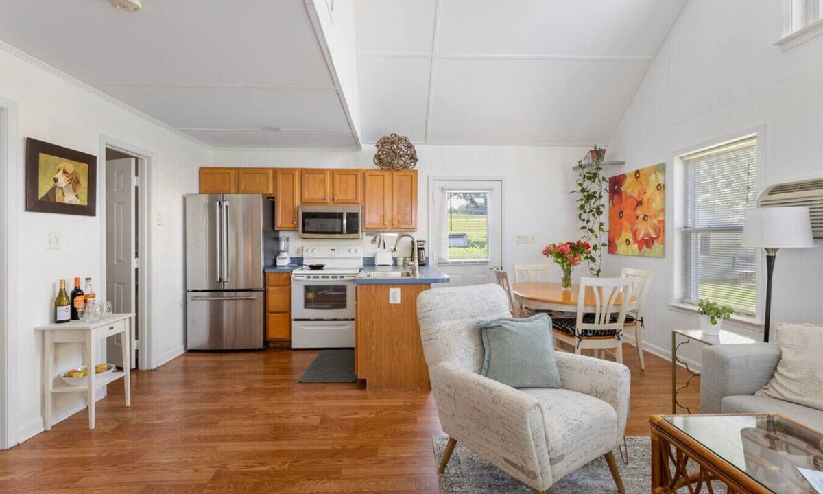 Barstow House | Plum Point Cottage #14