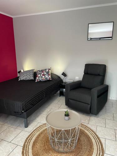 Saint-Amand-les-Eaux Apartment | PMR Studio accès facilité