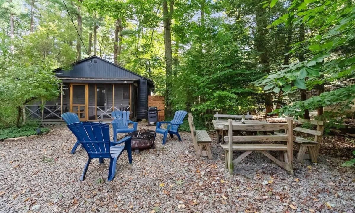 Pocono Pines House | Pocono Cabin | Firepit | BBQ | Pet Friendly