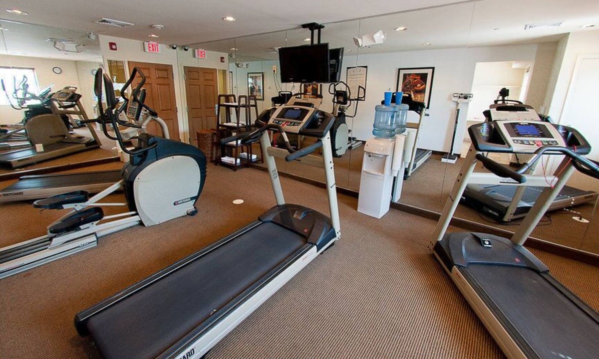 Minisink Hills Apartment | Poconos Studio Suite w/Kitchenette | Free Breakfast