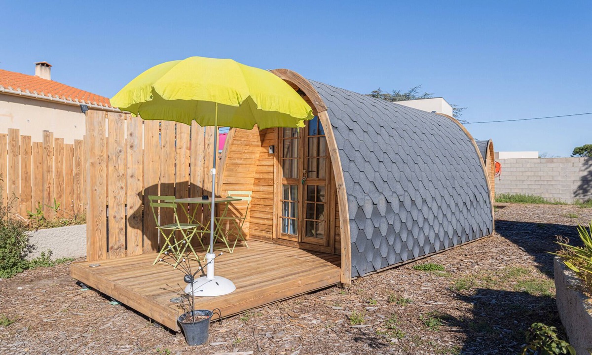 Saint-Andre Cabin | Pod Anis Cabin with Air Conditioning