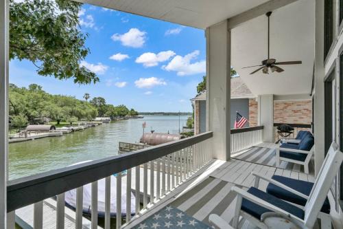 Walden on Lake Conroe House | Poe Drive
