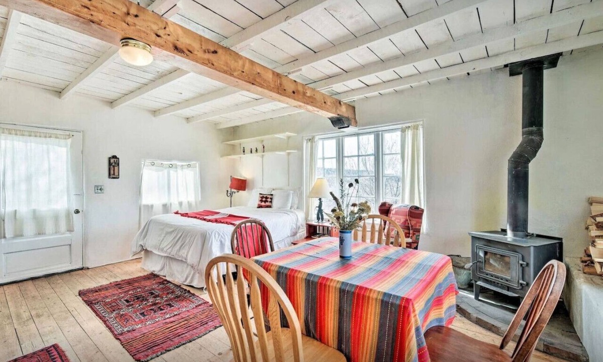 San Cristobal Cabin | POET'S VIEW