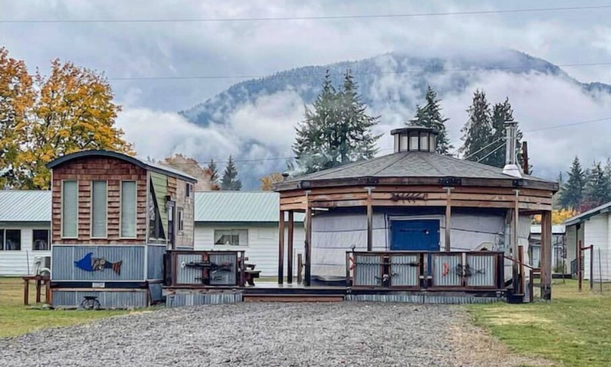 Clark Fork House | Poindexter’s Palace-A Yurt AND A Tiny Home!