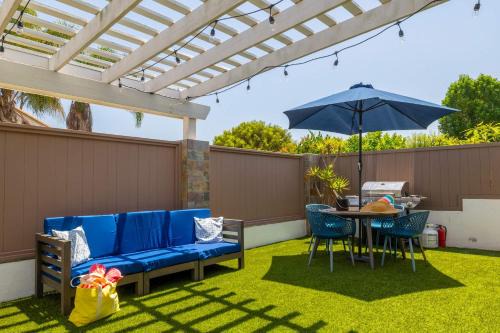 Point Loma House | Point Loma Gem - 3BR with Stunning Views on Canon St