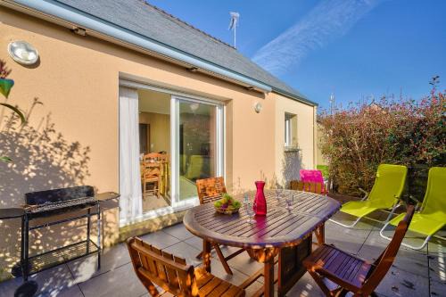 Plomeur House | Pointe de la Torche à 5km- Maison pour 4- Surf