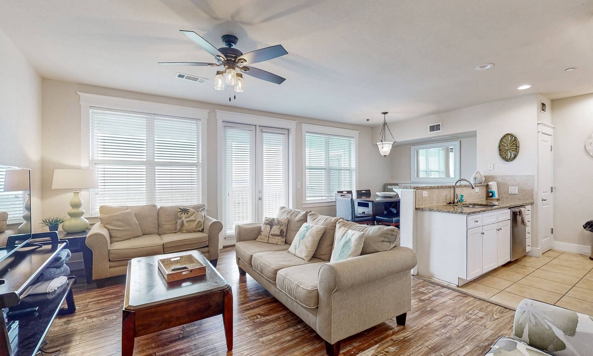 Red Fish Cove Condo | Pointe West getaway with pool, hot tub & bay-view balcony - walk to beach
