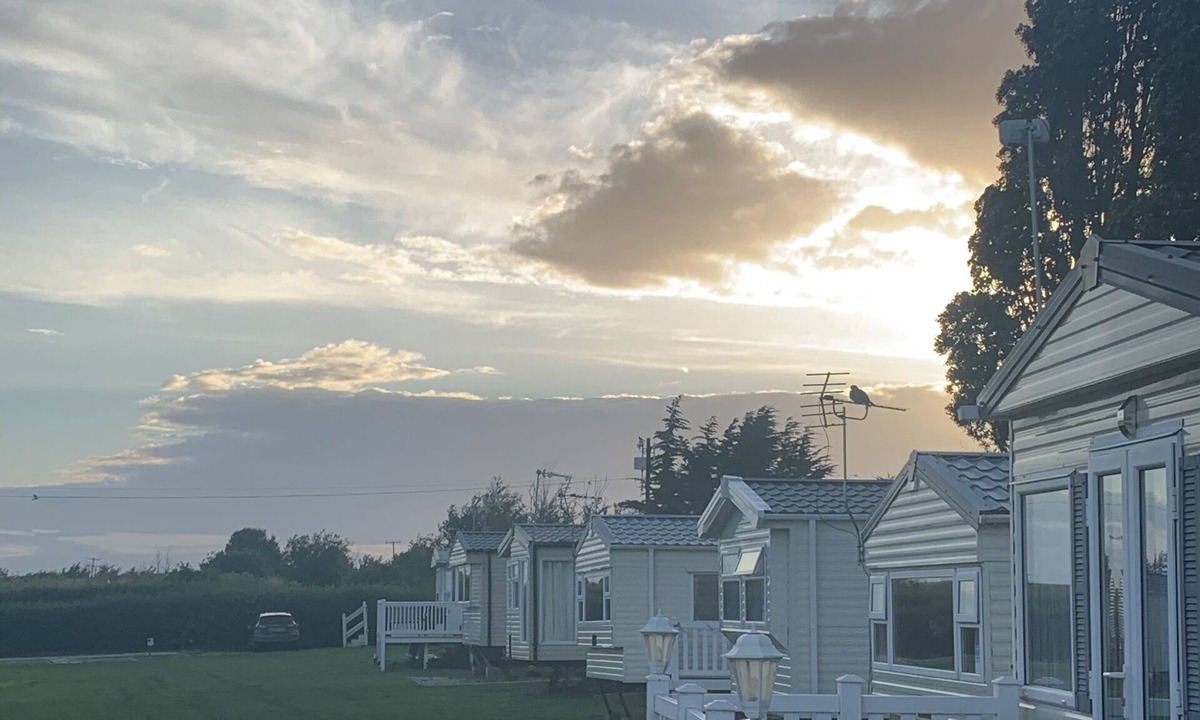 Colchester House | Poker Dot Getaway 2 - Stay-play-getaway