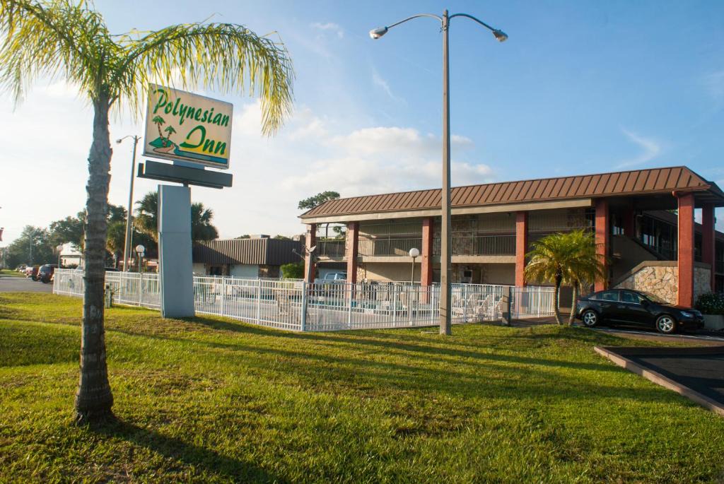 St. Cloud Hotel | Polynesian Inn