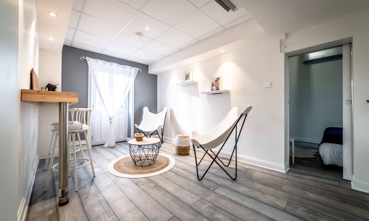 Brive-la-Gaillarde Apartment | POMPIDOU 4 - Chic & Elégant - 2 chambres