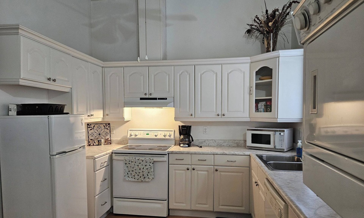 Cornelius Apartment | Pond lovers apartment in Cornelius