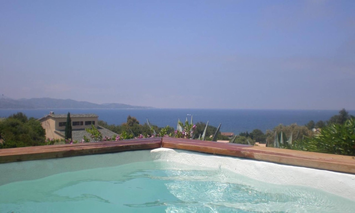 Saint-Florent Apartment | Pont de bateau, sea view with private pool