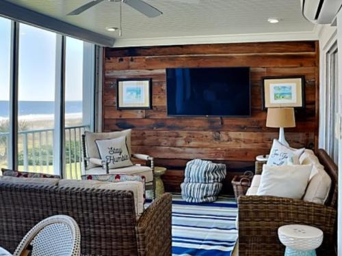 Sawgrass Apartment | Ponte Vedra Ocean Manor 106-D