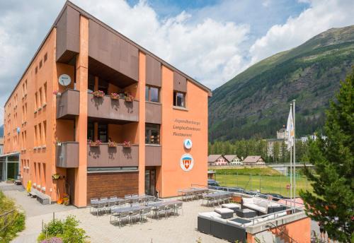 Pontresina Hostel | Pontresina Youth Hostel