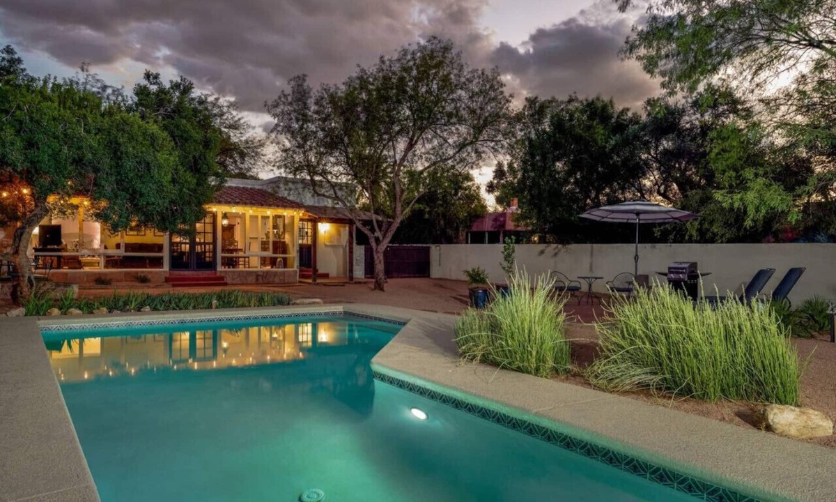 Blenman-Elm House | Pool/2BR 2BA/Fenced Yard/Historic & Charming