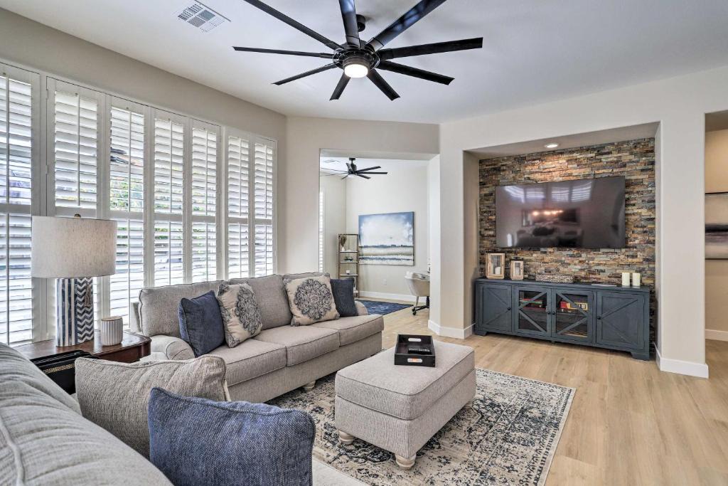 Desert Palms House | Pool Access: Mtn-View Palm Desert Home!