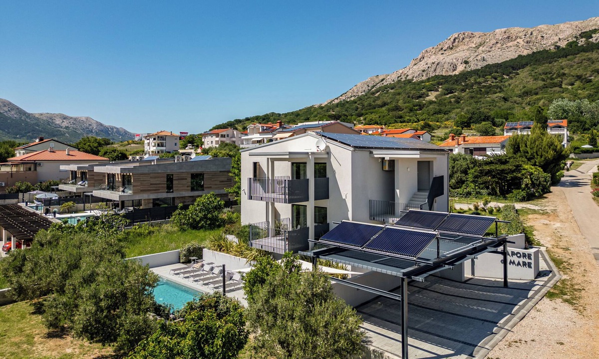 Jurandvor Apartment | Pool Apartment Sapore Di Mare 4, Baška, Croatia