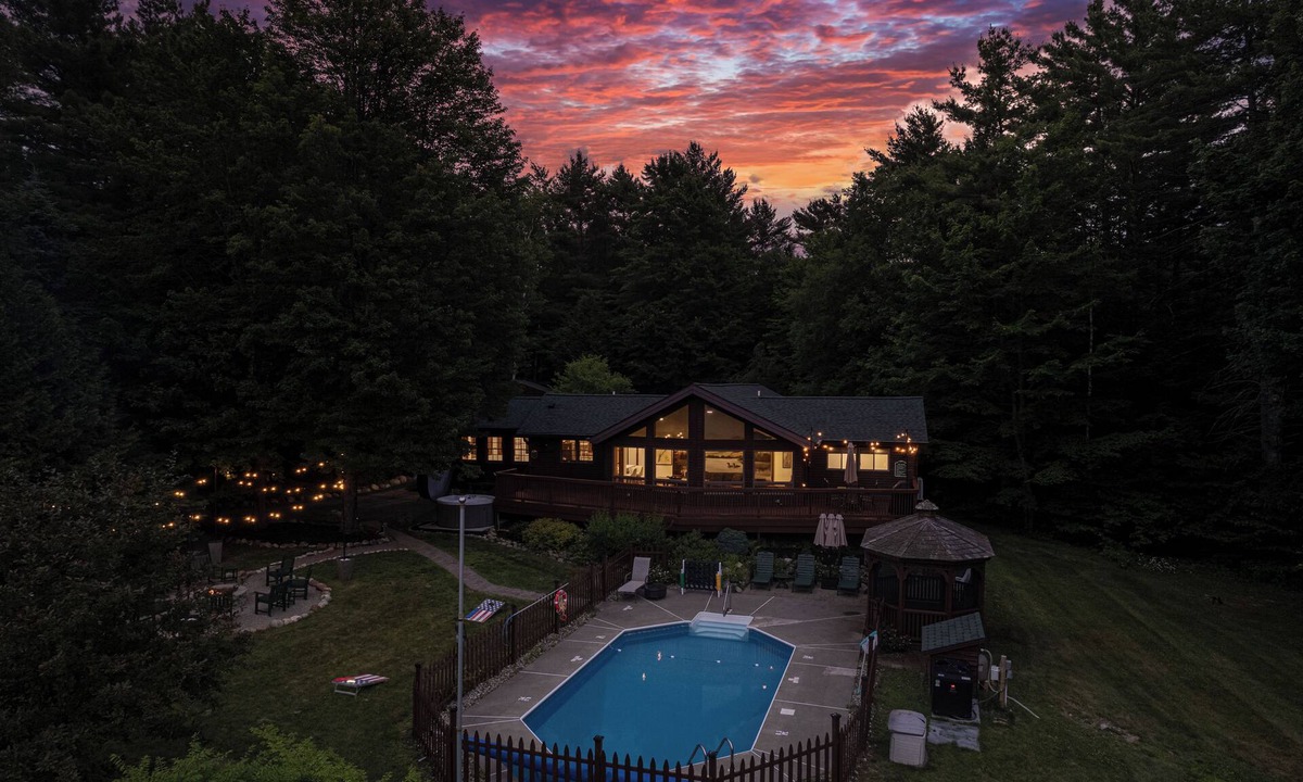 Warrensburg Ski Chalet | Pool Arcade Spa Mtn Views Lake George Retreat