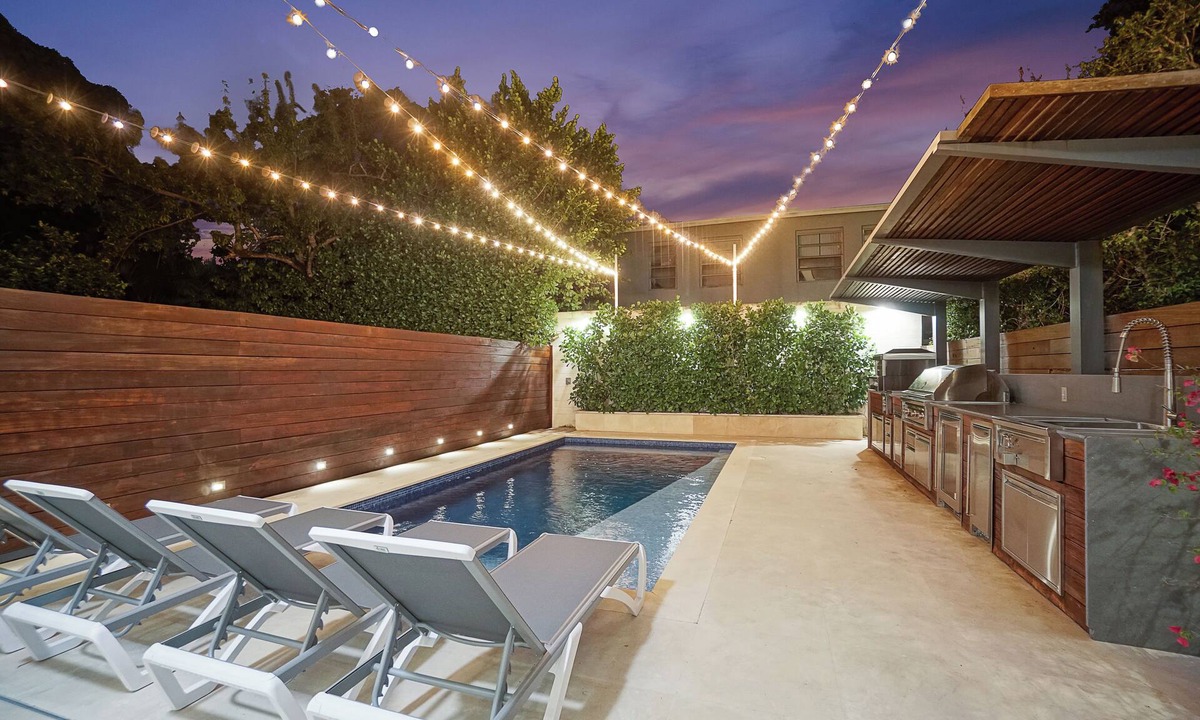 Coral Way House | Pool, BBQ, & Centrally Located!