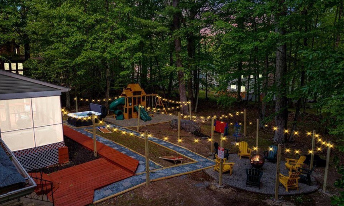 East Stroudsburg House | Pool, Beach, Lake, Hot Tub, Game Room, fire pit!