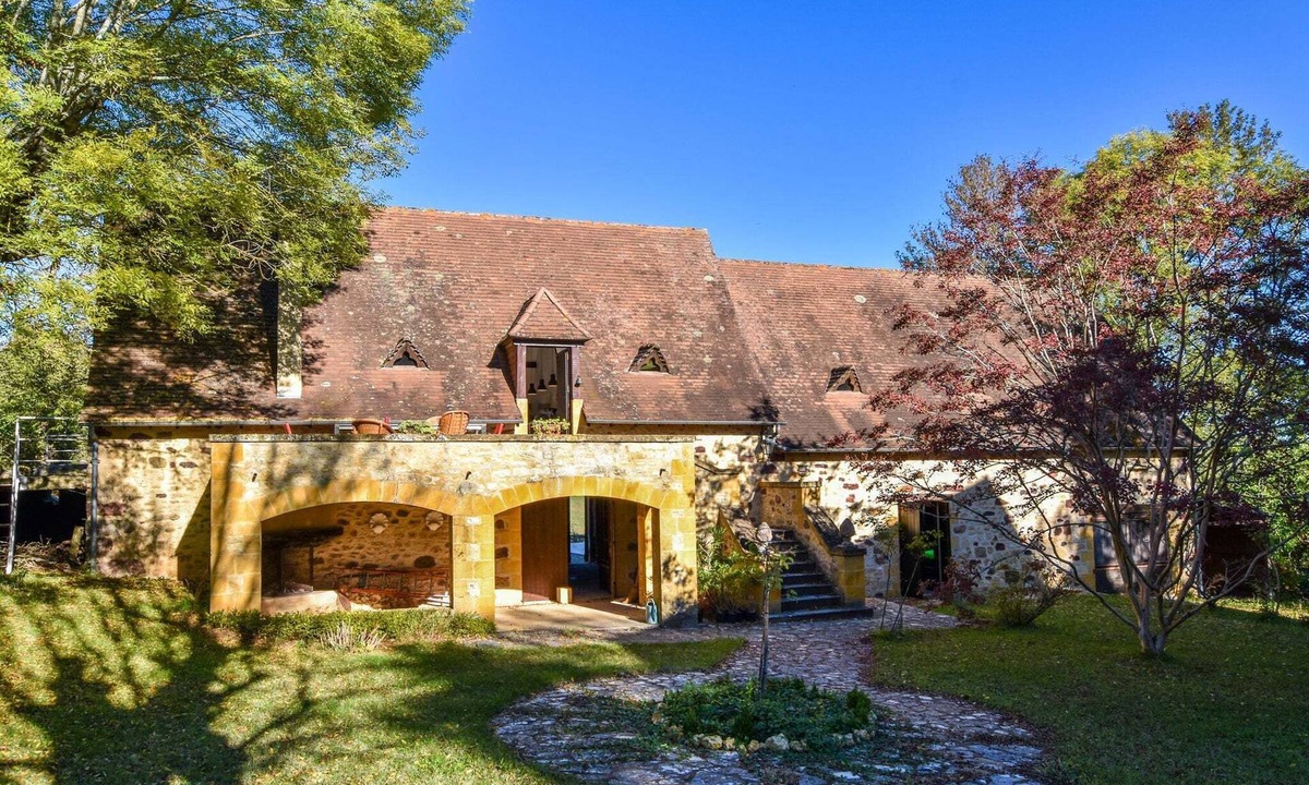 Saint-Laurent-la-Vallee House | Pool Escape in Saint-Laurent