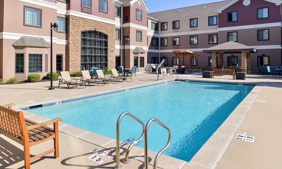 O'Fallon Condo | Pool & Gym. Your Next Trip!