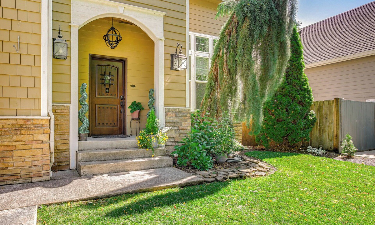 Eugene Cottage | Pool, Hot Tub + Fire Pit: Family Home By U of O!