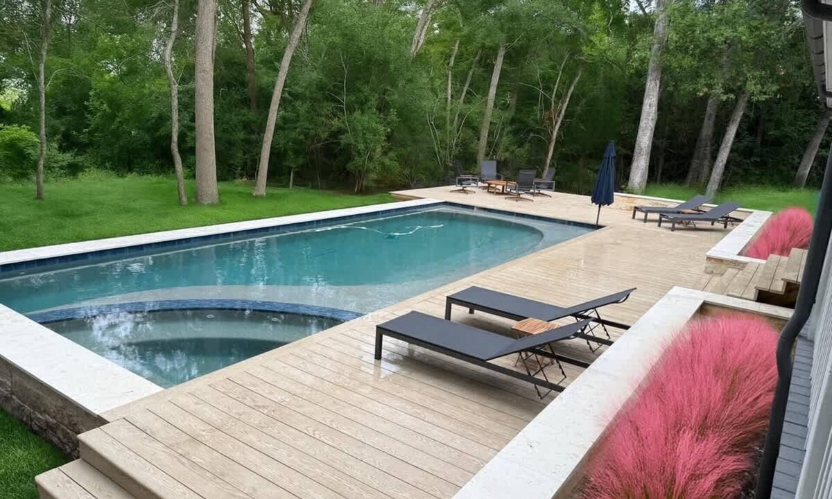 Round Top House | Pool+Hot Tub+Pickleball | Minutes to Henkel Square
