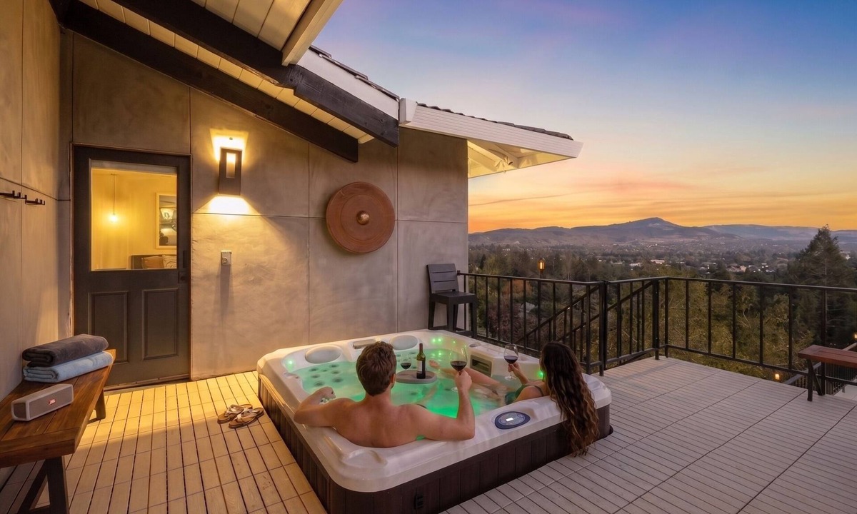 Santa Rosa House | Pool - Hot Tub - Sauna | Wine Country Panoramic Views