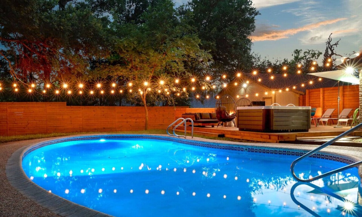 Tanglewood Forest House | Pool~Hottub~Yoga Gym~Game Room~Fire Pit