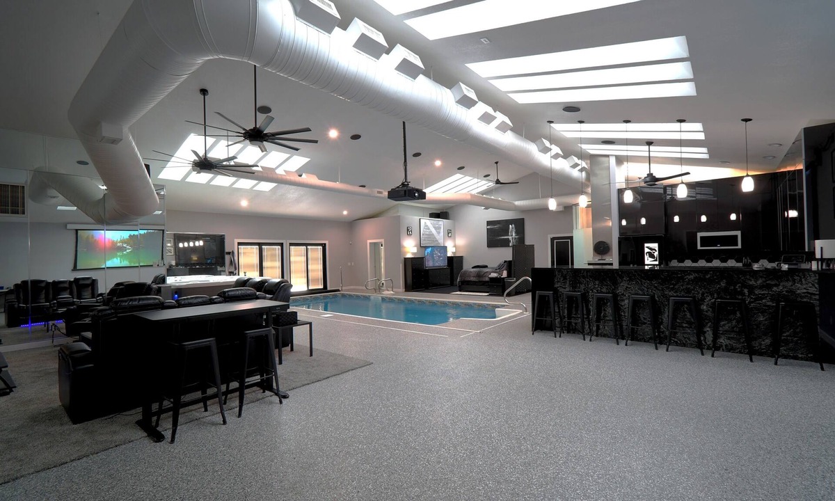 Davenport Apartment | Pool house Get-A-Way/Mini Venue