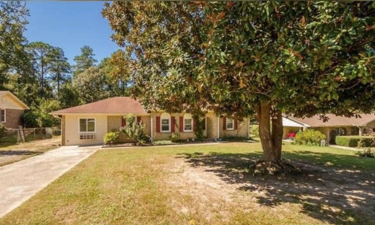 Martinez House | Pool house in Augusta,Ga