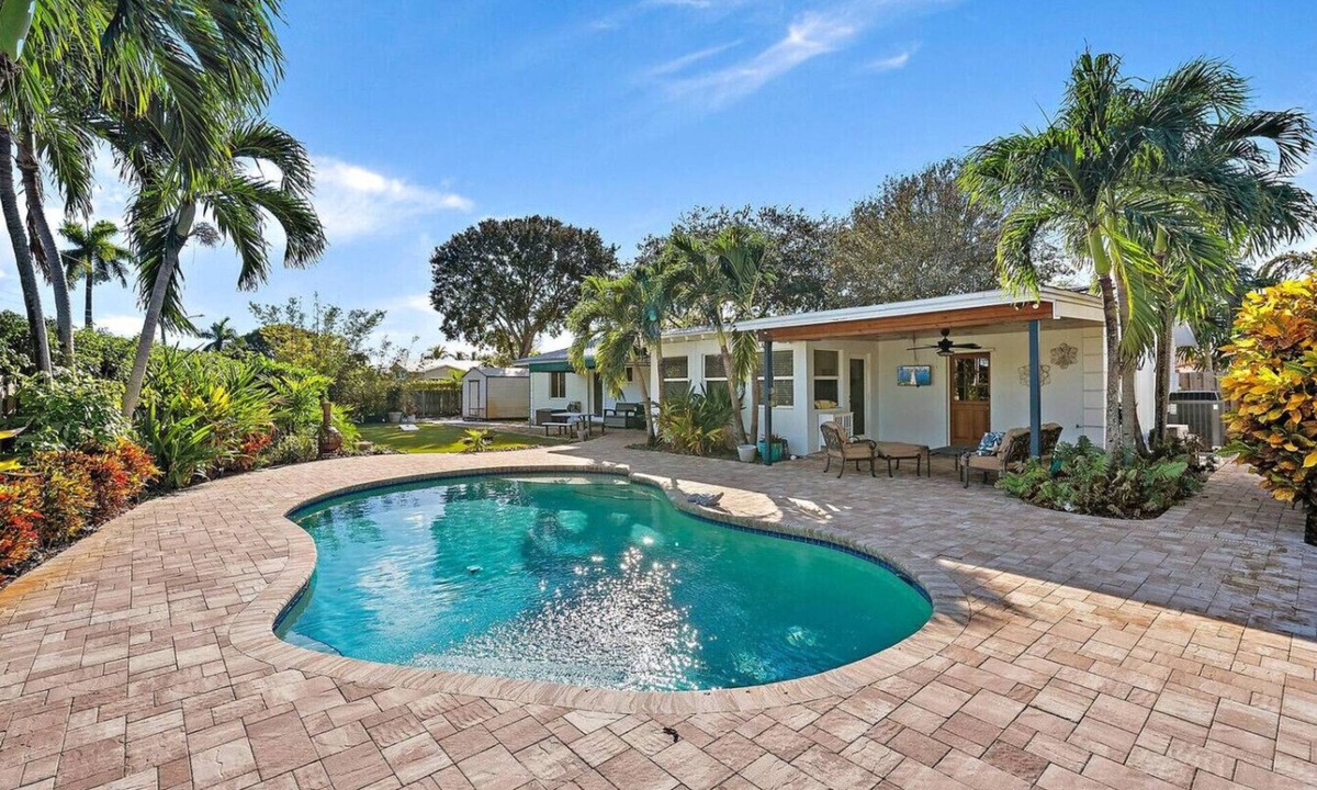 Lake Clarke Shores House | Pool Huge Backyard BBQ Games Pet Friendly
