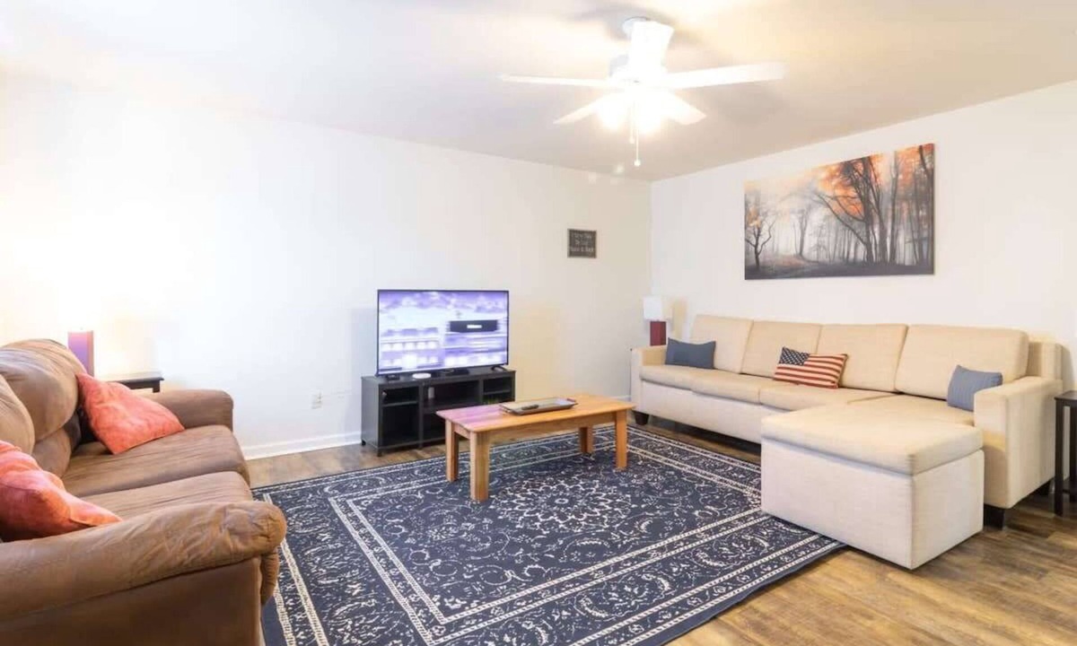 Columbus House | Pool! Near Fort Benning & Downtown | The Moore House 1