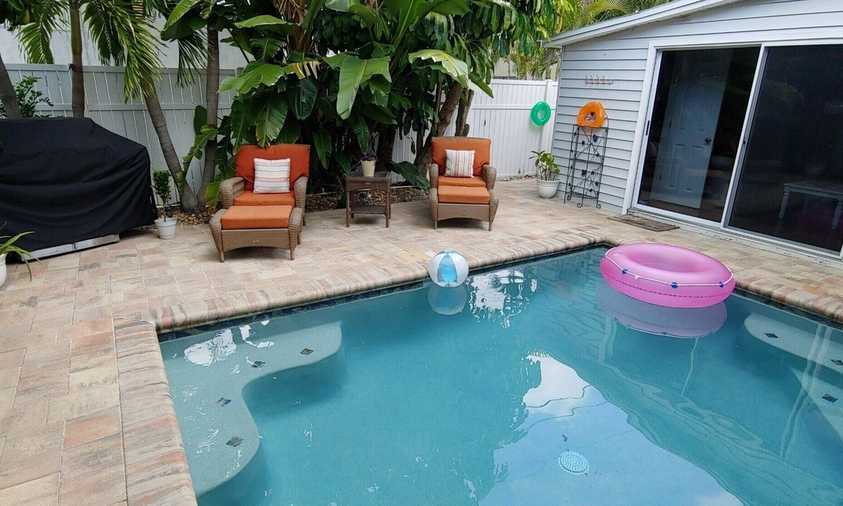 St. Pete Beach Apartment | POOL, PRIVACY & BEACH STEPS AWAY
