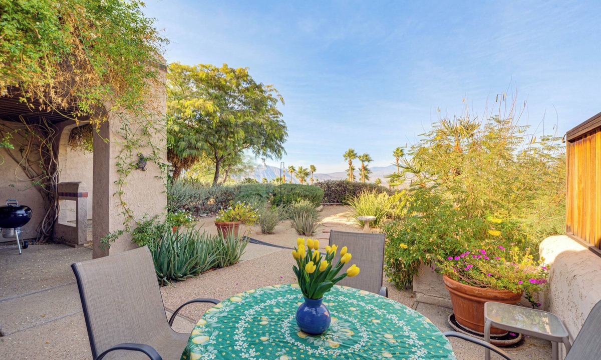 Borrego Springs Condo | Pool & Tennis Court Access: Borrego Springs Condo