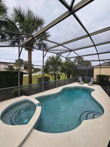 Calabay Parc House | Pool Vacation Home Near Disneyworld