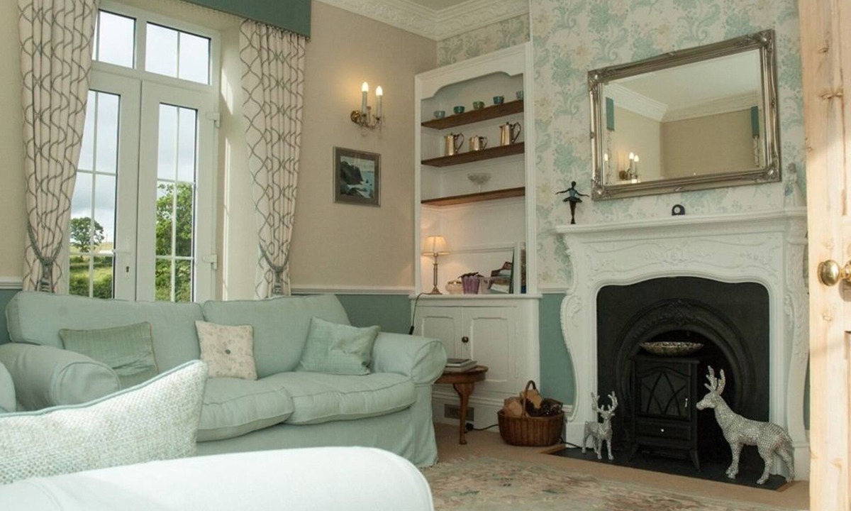 Brazzacott Bed & Breakfast | Poole Farm