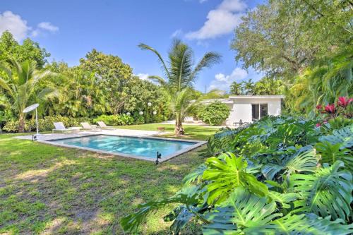 Biscayne Park House | Poolside Oasis in Biscayne Park! Modern Retreat