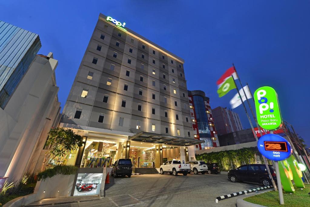 Gambir Hotel | POP! Hotel Pasar Baru Jakarta