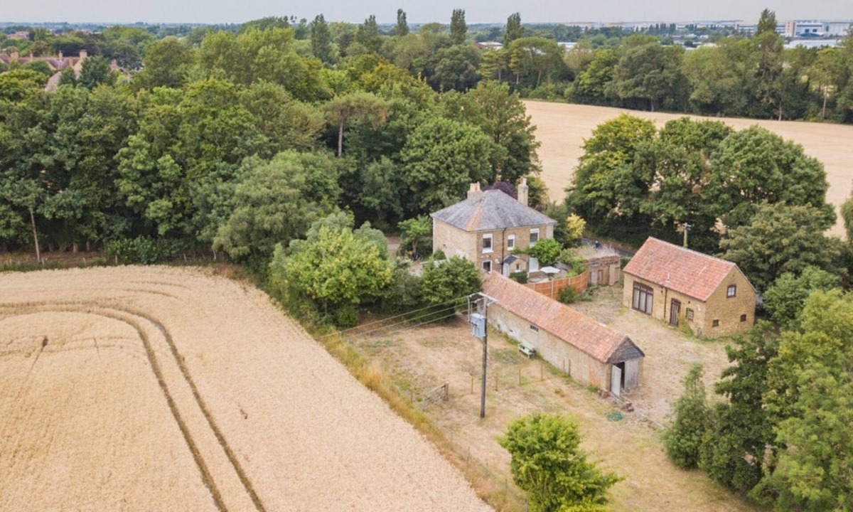 Sandwich Other | Poplar Farmhouse & Barn